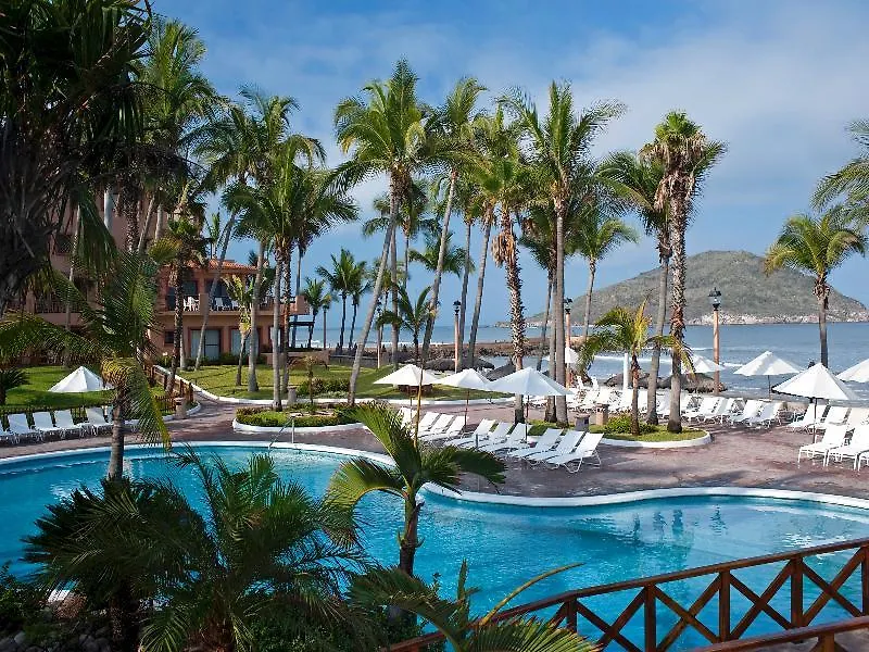 Pueblo Bonito Mazatlan Beach Resort