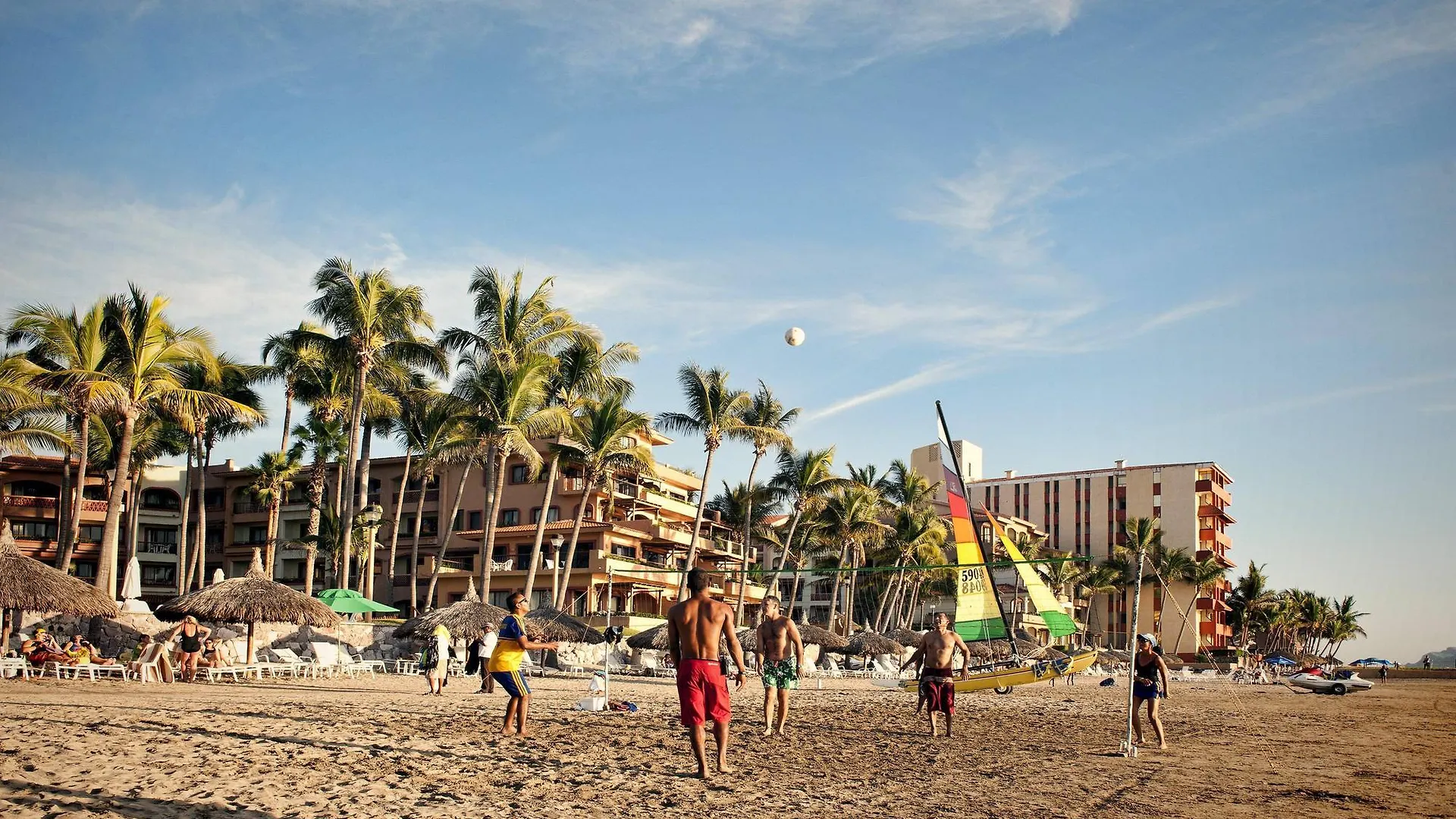Pueblo Bonito Mazatlan Beach Resort 4*,