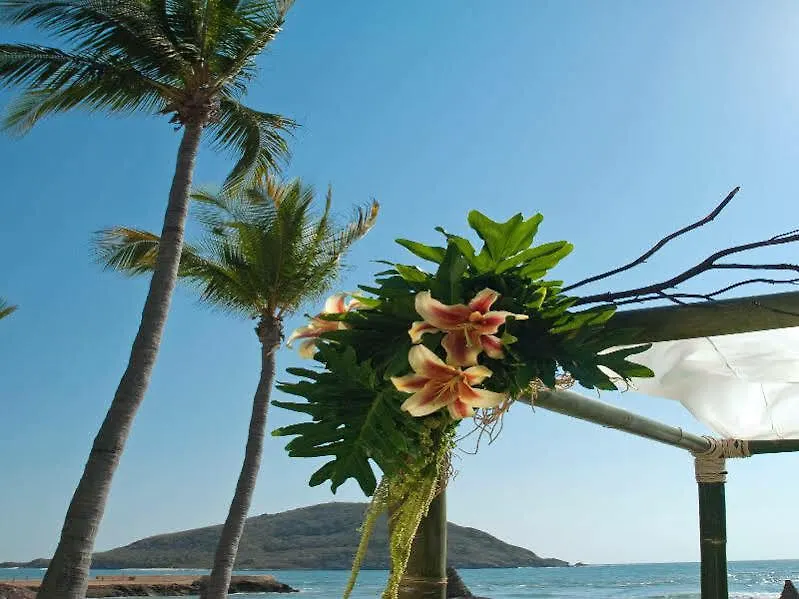 Pueblo Bonito Mazatlan Beach Resort 4*,