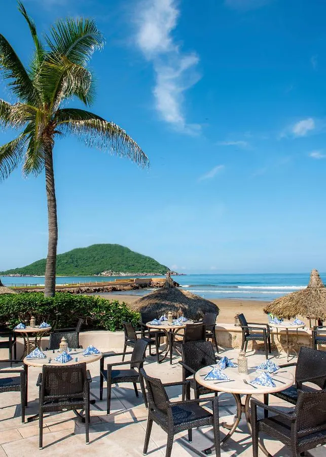 Pueblo Bonito Mazatlan Beach Resort